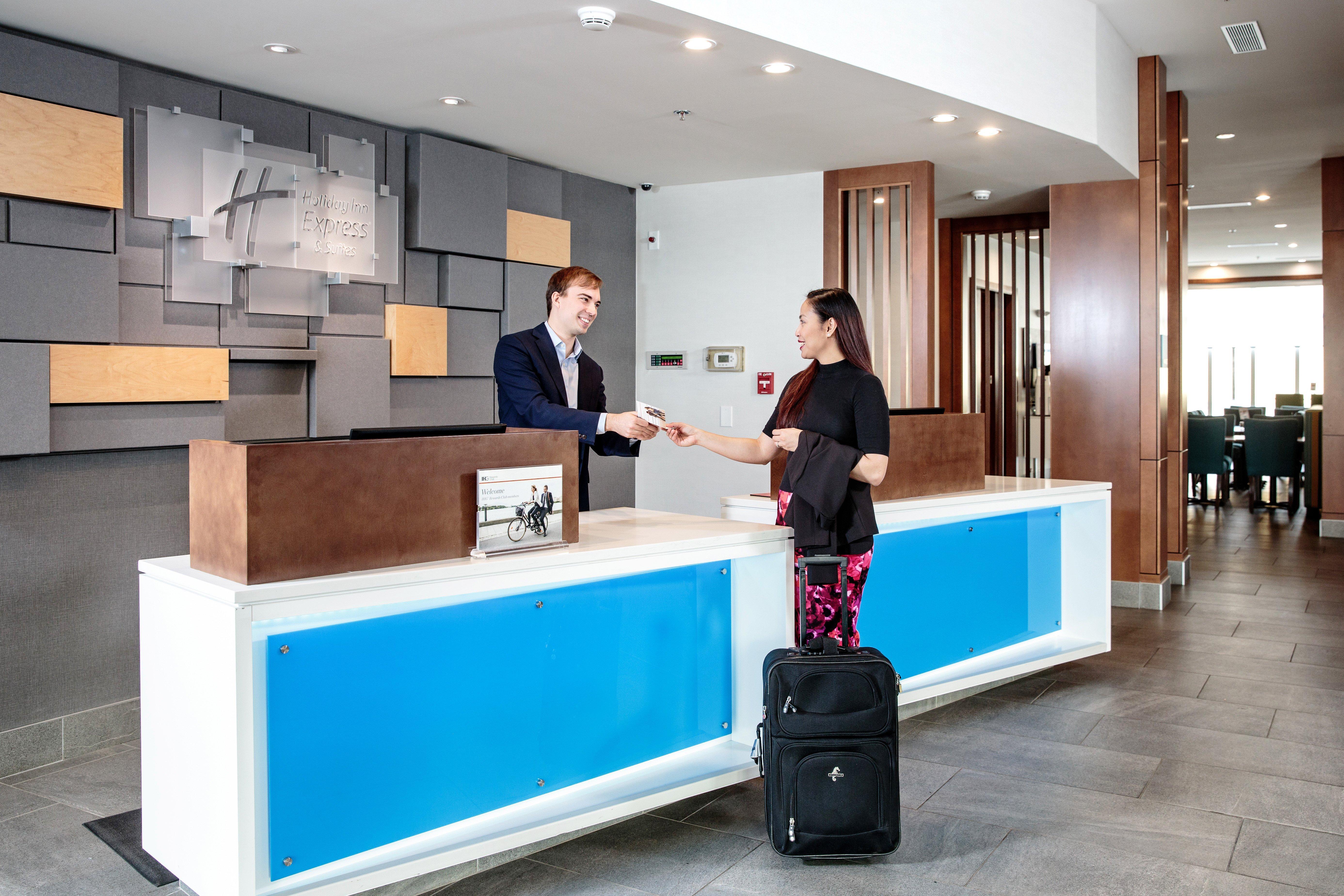 Holiday Inn Express & Suites - West Edmonton-Mall Area By Ihg Eksteriør bilde