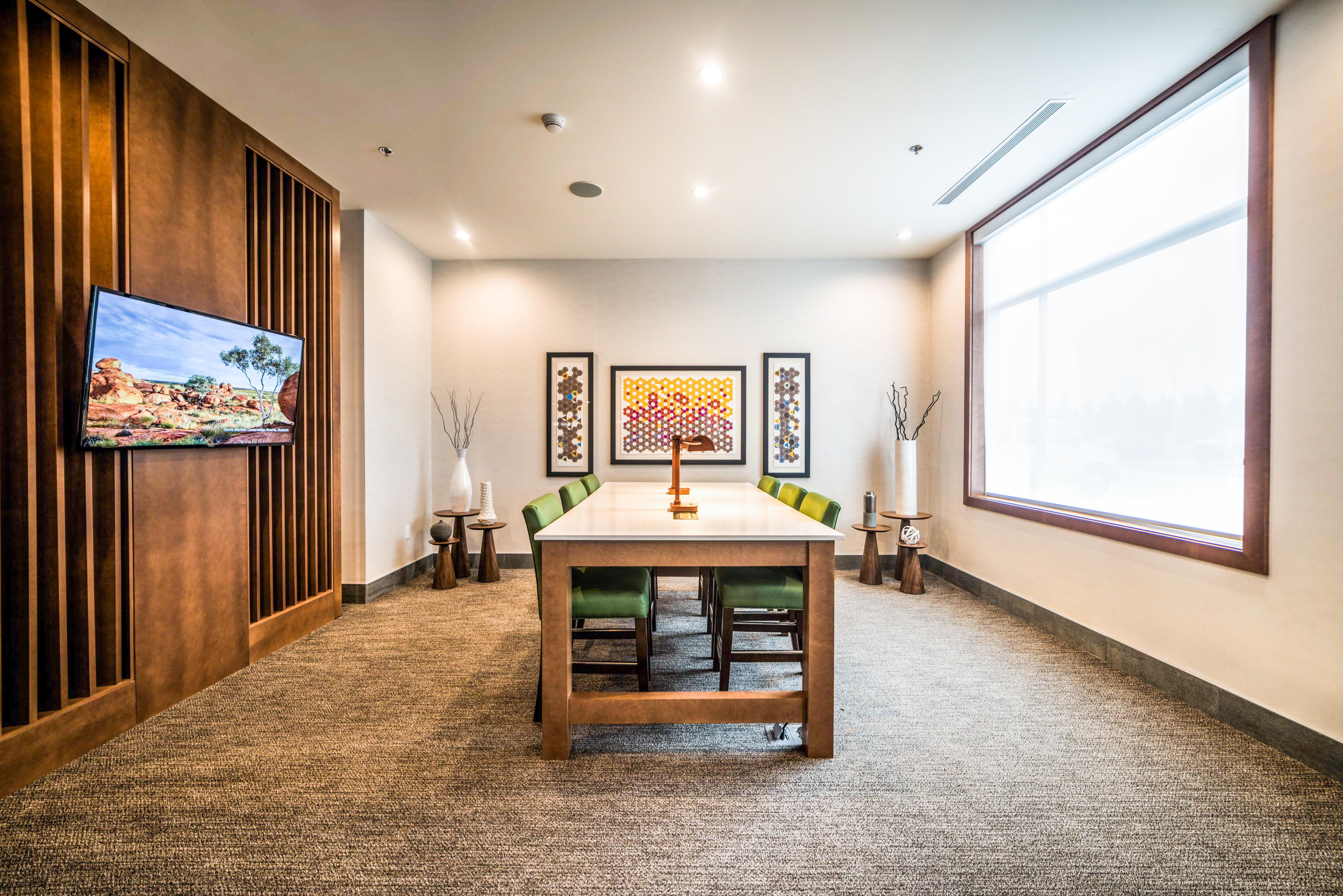 Holiday Inn Express & Suites - West Edmonton-Mall Area By Ihg Eksteriør bilde