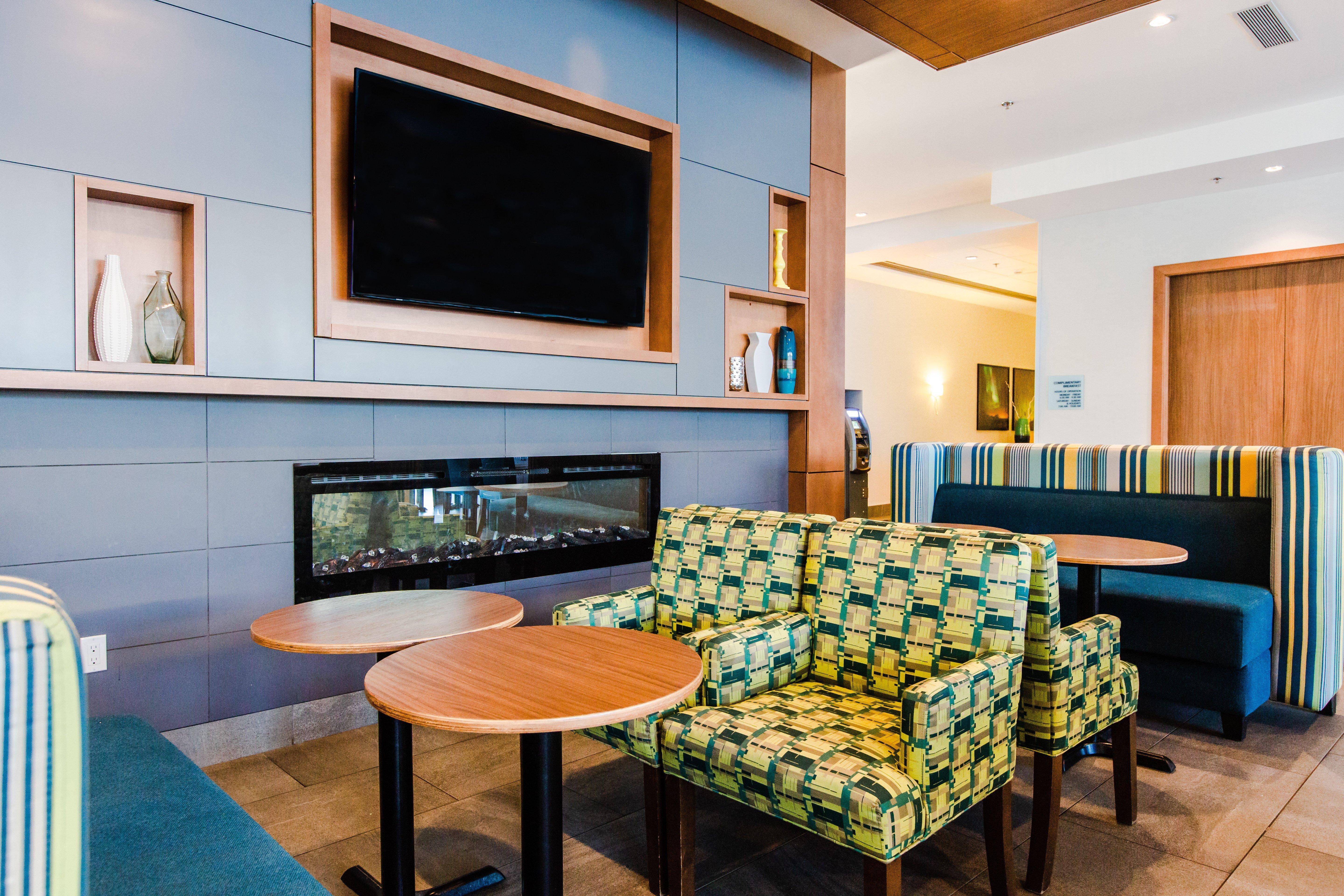Holiday Inn Express & Suites - West Edmonton-Mall Area By Ihg Eksteriør bilde